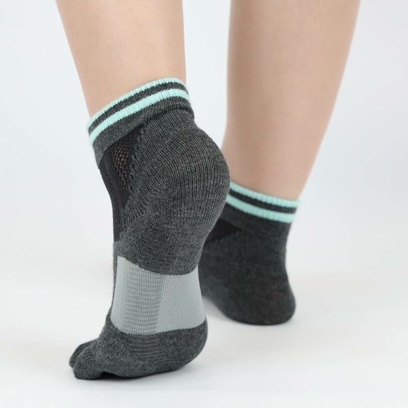 NAIGAIPERFORMANCEナイガイパフォーマンスランニングメッシュ編み吸水速乾3Dアーチフィットストッパー付5本指ショート丈ソックスレディースソックス婦人靴下女性プレゼント贈答ギフト03050005