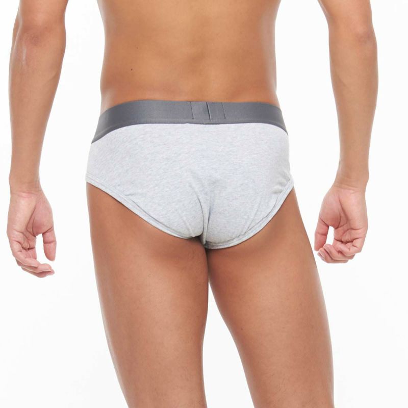 カトリーヌ✴︎CHANELパンツ、アルマーニパンツ EMPORIO ARMANI ICONIC LOGOBAND STRETCH COTTON BRIEF ブリーフ