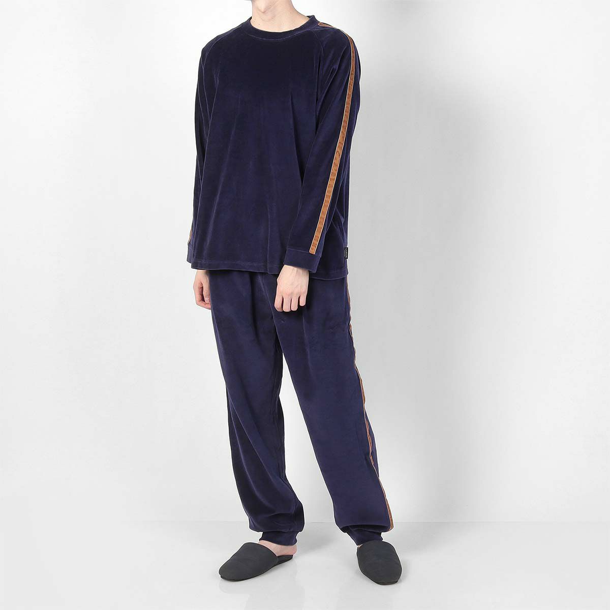 LANVINCOLLECTIONランバンコレクションベロア無地メンズクルーネック長袖ロングTシャツ綿混スウェット部屋着男性紳士プレゼントギフト054424045公式ショップ正規ライセンス商品