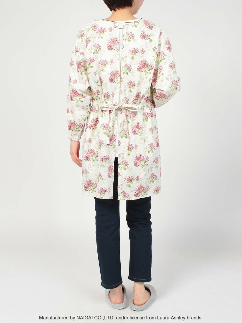 LAURAASHLEYローラアシュレイ形態安定加工ハニーサックルトレイル柄綿100%40サテン後結び割烹着かっぽう着カッポースモックエプロンレディース70283003