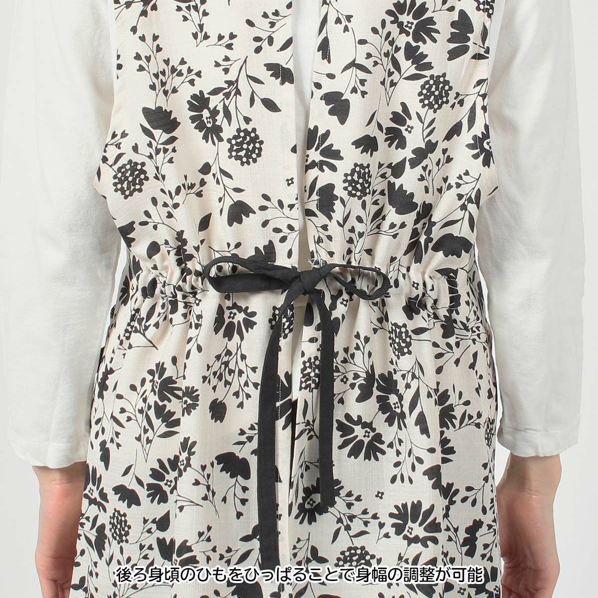 HOUSEWEARSTUDIOハウスウェアスタジオポリエステル100％リビアワイルドフラワー柄背付きセツキ後結びレディースエプロン70373012