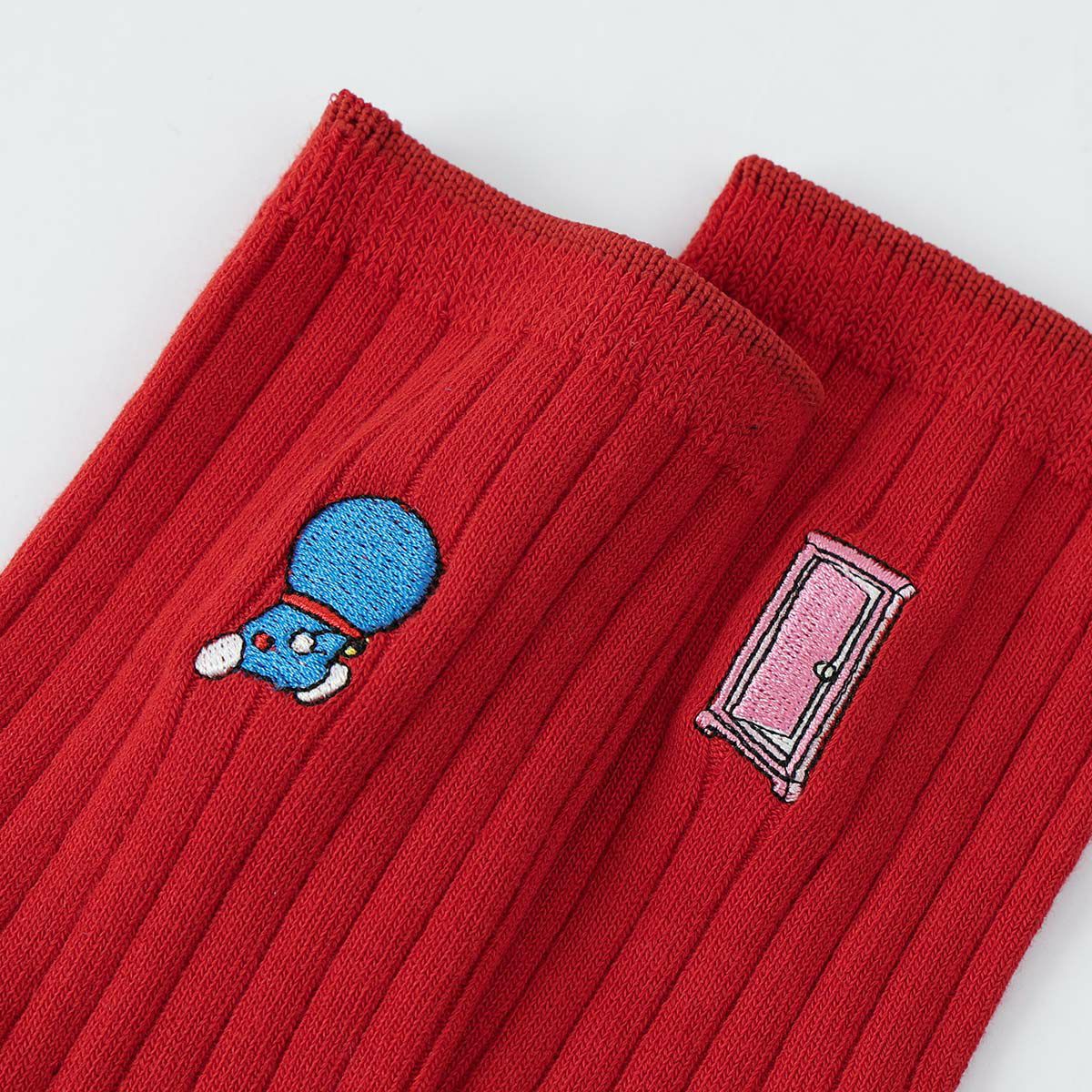 ドラえもんマルチ刺繍後ろ姿ショート丈ソックス靴下レディースキャラクターギフトプレゼント03297102