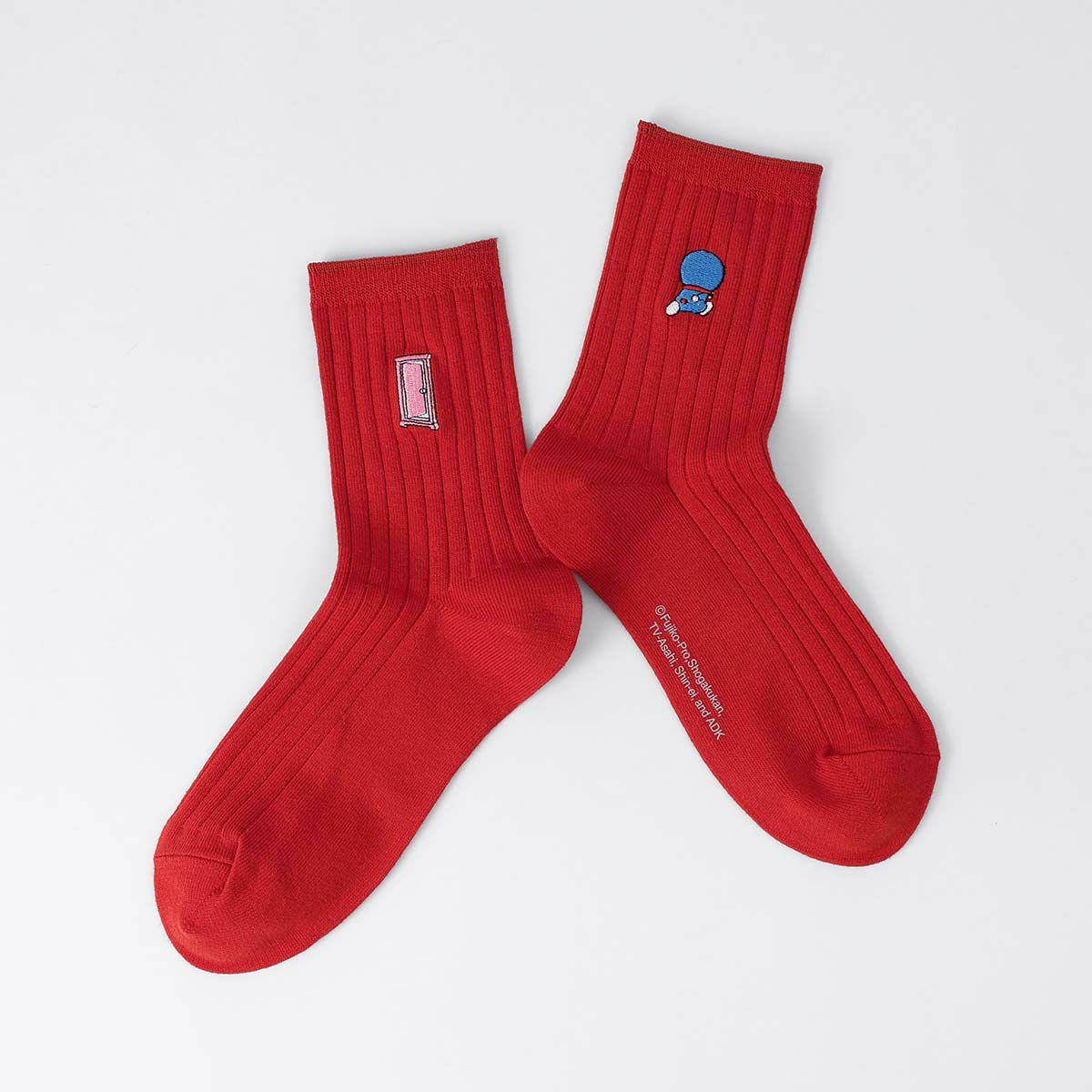 ドラえもんマルチ刺繍後ろ姿ショート丈ソックス靴下レディースキャラクターギフトプレゼント03297102