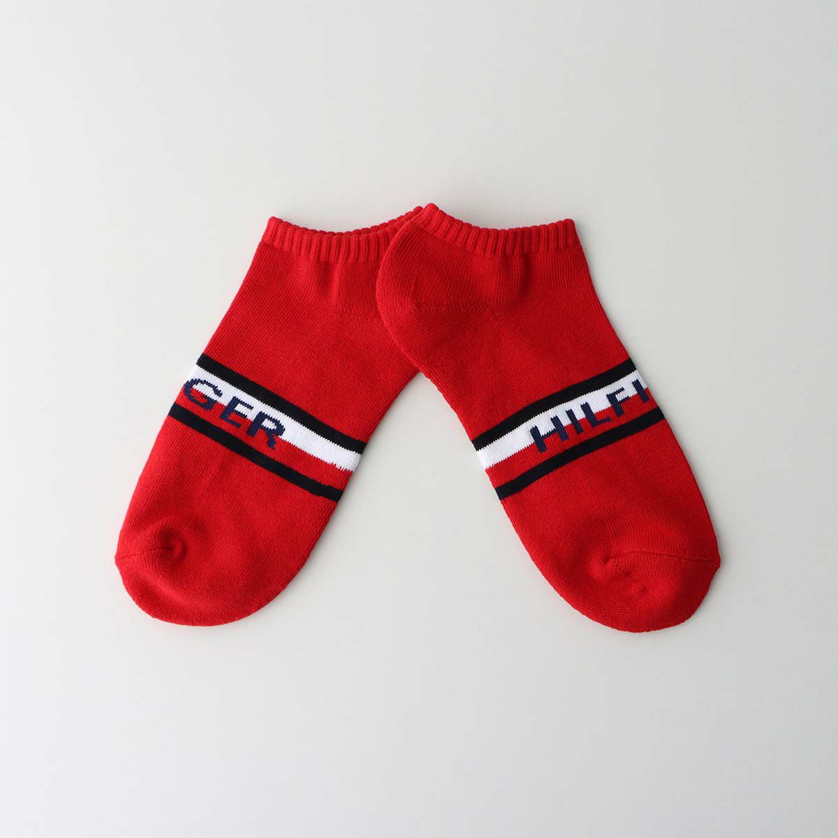 【WEB限定】【3足セット】TOMMYHILFIGERトミーヒルフィガーメンズレディースオーガニックコットン混足底パイルフロントロゴスニーカー丈ソックス92554057