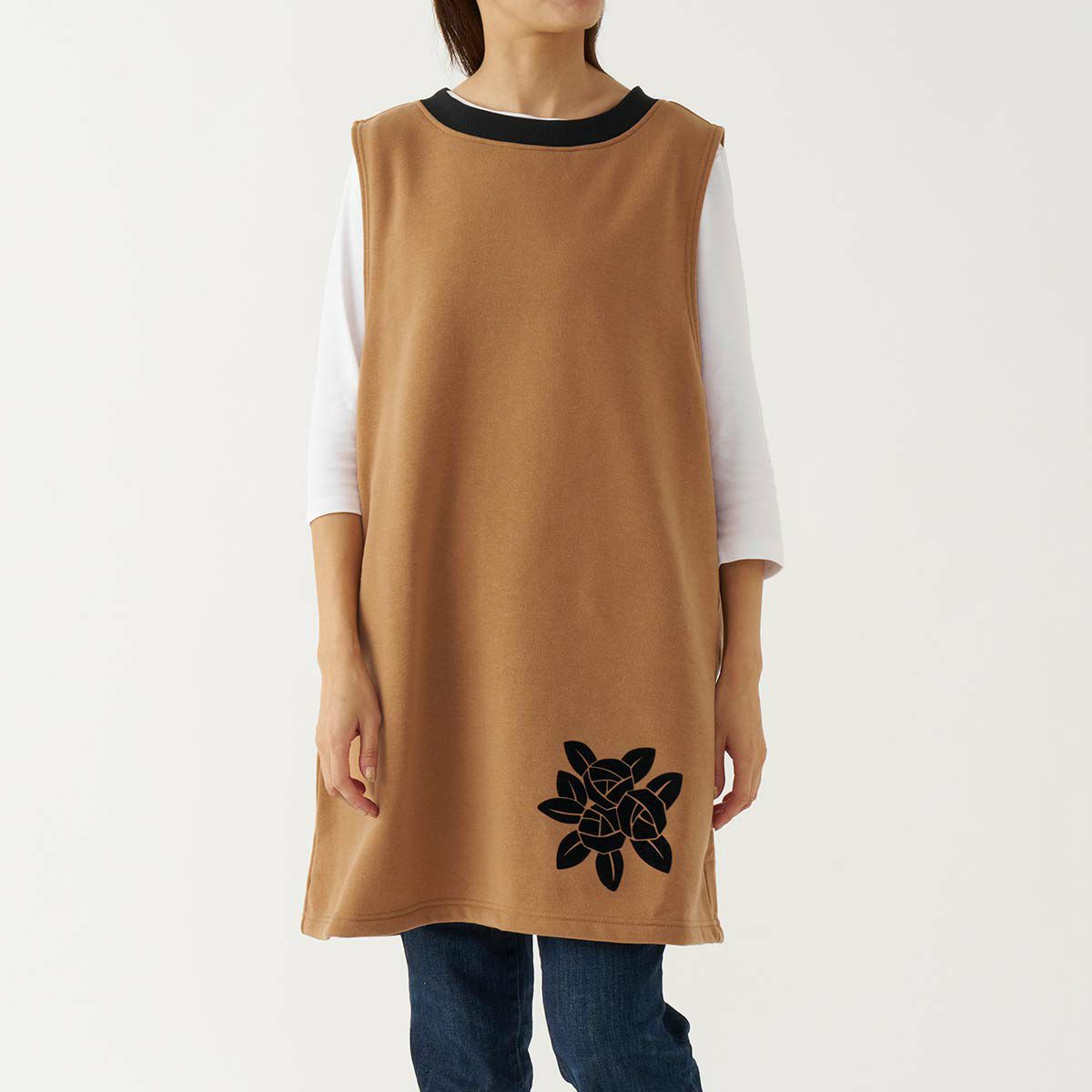 LANVIN COLLECTION ランバン コレクション 裏起毛 ポリエステル100％ 後ろボタン 背付き フェリシテローズ柄 セツキ エプロン レディース 70044018