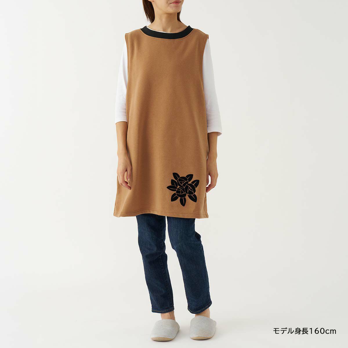 LANVIN COLLECTION ランバン コレクション 裏起毛 ポリエステル100％ 後ろボタン 背付き フェリシテローズ柄 セツキ エプロン レディース 70044018