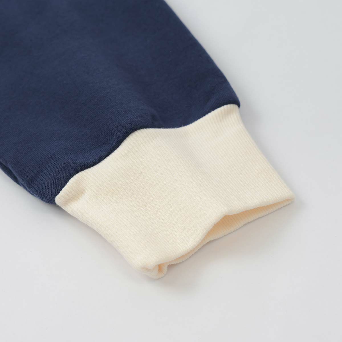 LANVIN COLLECTION ランバン コレクション 裏起毛 ポリエステル100％ 後ボタン 割烹着 フェリシテローズ柄 かっぽう着 カッポー スモック エプロン レディース 70044019